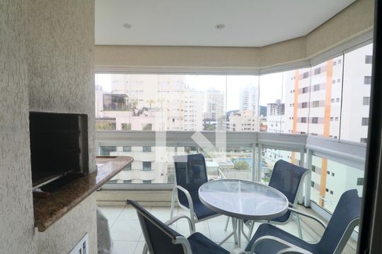 Varanda de apartamento para alugar com 4 quartos, 115m² em Jardim Virginia, Guarujá