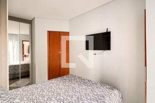 Quarto de apartamento à venda com 2 quartos, 110m² em Parque Oratório, Santo André