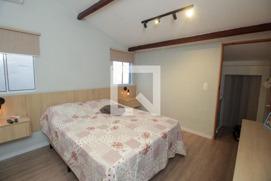 Suíte de casa à venda com 3 quartos, 165m² em Jardim Rina, Santo André