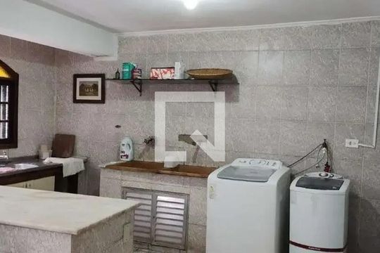 Área de serviço de casa à venda com 3 quartos, 133m² em Vila Antonieta, São Paulo