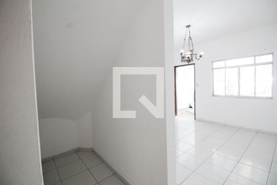 Sala de casa à venda com 3 quartos, 120m² em Vila Regente Feijó, São Paulo