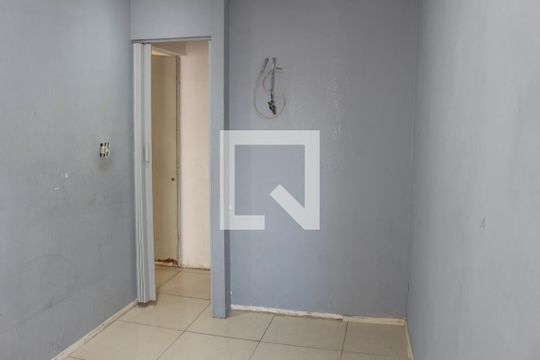 Quarto 2 de casa para alugar com 2 quartos, 62m² em Vila Palmares, São Caetano do Sul