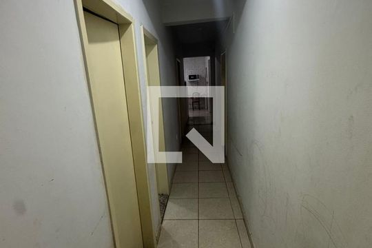 Casa à venda com 6 quartos, 200m² em Pindorama, Belo Horizonte
