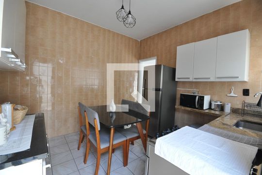 Cozinha de casa à venda com 3 quartos, 110m² em Vila Guilherme, São Paulo