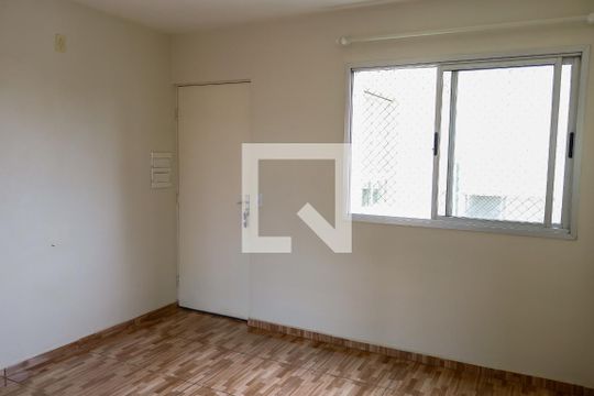 sala de apartamento para alugar com 2 quartos, 49m² em Ayrosa, Osasco