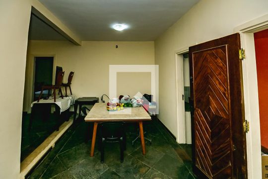 Casa para alugar com 2 quartos, 200m² em Bandeirantes (pampulha), Belo Horizonte