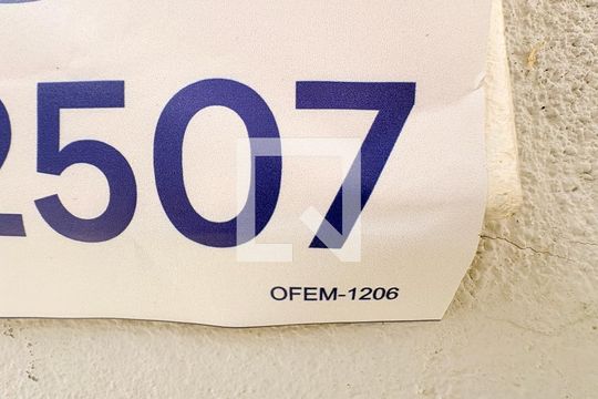 Plaquinha instalada COD OFEM-1206 de casa para alugar com 1 quarto, 25m² em Jardim São Paulo, Várzea Paulista