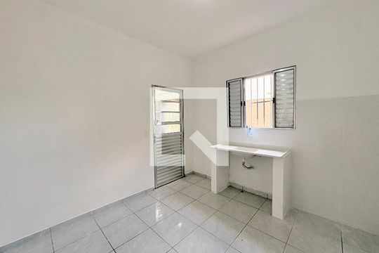 Cozinha de casa para alugar com 1 quarto, 25m² em Jardim São Paulo, Várzea Paulista