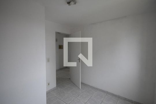 Quarto 2 de apartamento para alugar com 2 quartos, 46m² em Jardim Francisco Mendes, São Paulo