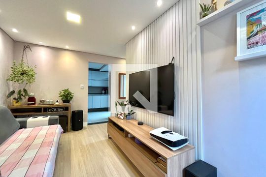 Sala de casa para alugar com 2 quartos, 77m² em Cidade Ademar, São Paulo