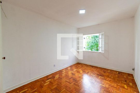 Quarto 2 de casa à venda com 3 quartos, 341m² em Jabaquara, São Paulo