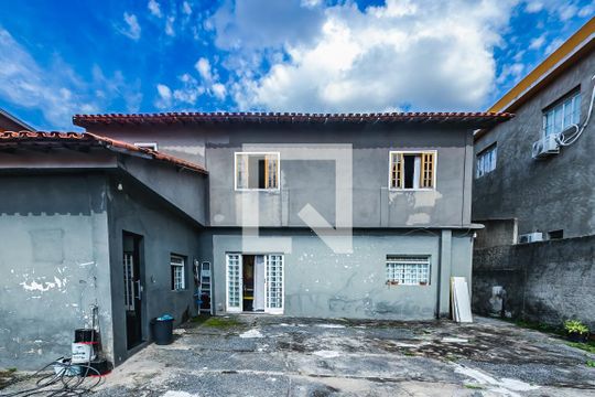 Casa à venda com 4 quartos, 377m² em Floramar, Belo Horizonte