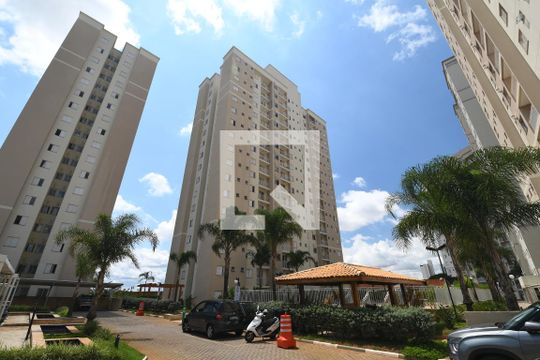 Fachada do bloco de apartamento à venda com 3 quartos, 70m² em Vila Nova, Campinas