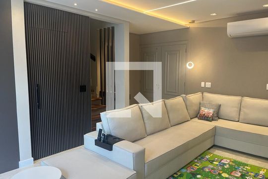 Sala de casa de condomínio à venda com 4 quartos, 273m² em Morumbi, São Paulo