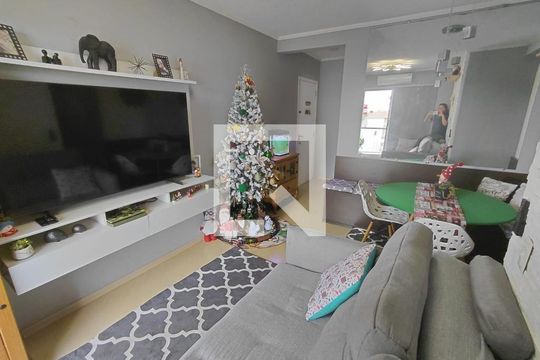 Apartamento à venda com 2 quartos, 55m² em Vila Metalúrgica, Santo André