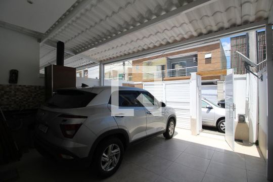 Garagem de casa de condomínio à venda com 3 quartos, 100m² em Jacarepaguá, Rio de Janeiro
