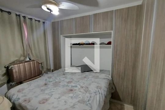 Quarto de apartamento à venda com 3 quartos, 104m² em Vila Kosmos, Rio de Janeiro