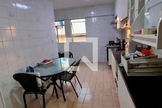 Apartamento à venda com 3 quartos, 104m² em Vila Kosmos, Rio de Janeiro