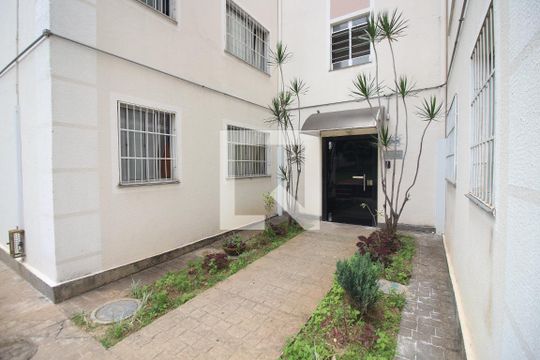 Área comum de apartamento à venda com 2 quartos, 47m² em Califórnia, Contagem