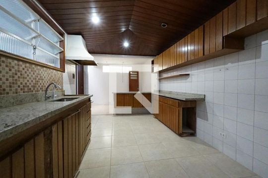 Cozinha de casa para alugar com 3 quartos, 140m² em Vila Mariana, São Paulo
