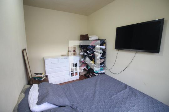 Quarto 1 de casa à venda com 3 quartos, 390m² em Industrial, Contagem