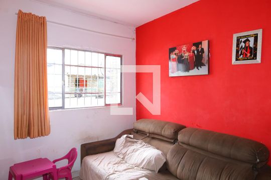 Sala de casa à venda com 3 quartos, 250m² em Vila Verde, São Paulo
