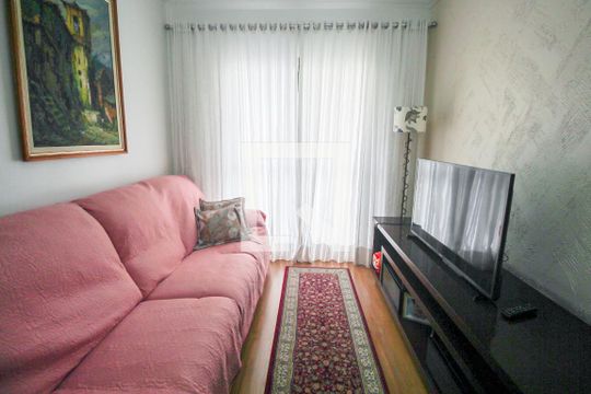 Sala de apartamento à venda com 3 quartos, 75m² em Vila Suzana, São Paulo
