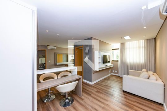 Apartamento à venda com 1 quarto, 62m² em Coracao de Jesus, Belo Horizonte