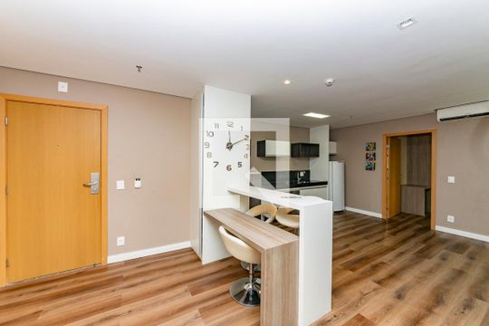 Sala de apartamento à venda com 1 quarto, 62m² em Coracao de Jesus, Belo Horizonte