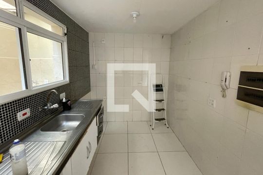 Cozinha de casa de condomínio para alugar com 3 quartos, 133m² em Casa Verde Média, São Paulo