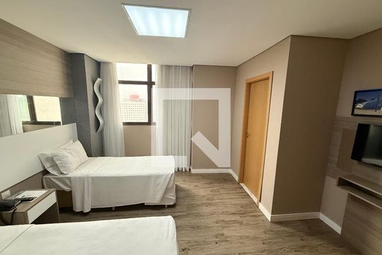 Apartamento à venda com 2 quartos, 80m² em Coracao de Jesus, Belo Horizonte