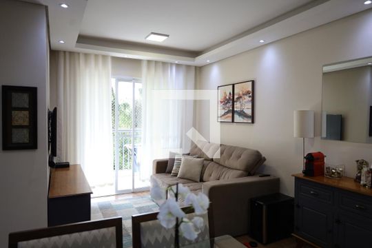 Apartamento à venda com 3 quartos, 72m² em Vila Castelo, São Paulo
