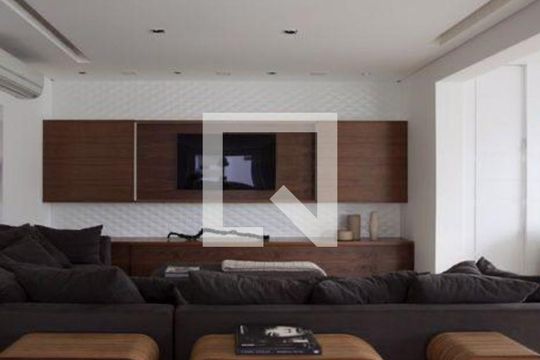 Sala de apartamento para alugar com 4 quartos, 404m² em Pacaembu, São Paulo