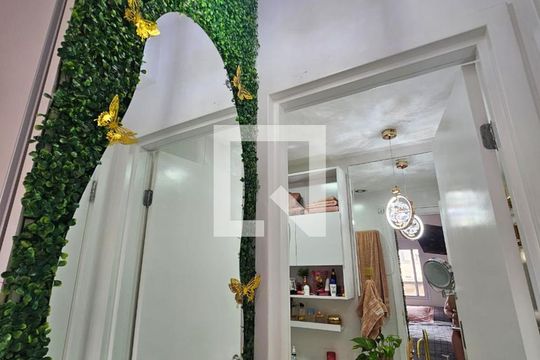 Banheiro de apartamento à venda com 1 quarto, 30m² em Santa Ifigênia, São Paulo
