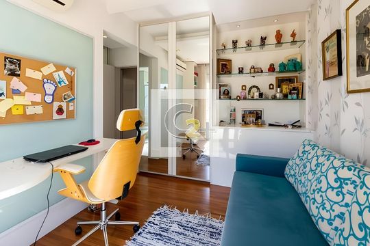 Apartamento para alugar com 4 quartos, 316m² em Vila Romana, São Paulo