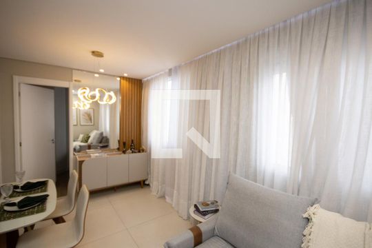Sala  de apartamento para alugar com 1 quarto, 34m² em Vila Guilherme, São Paulo