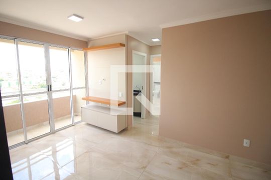 Sala de apartamento à venda com 2 quartos, 55m² em Riacho das Pedras, Contagem