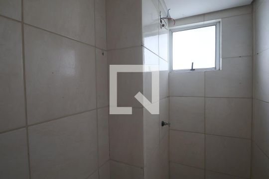Banheiro de apartamento à venda com 3 quartos, 61m² em Estância Velha, Canoas