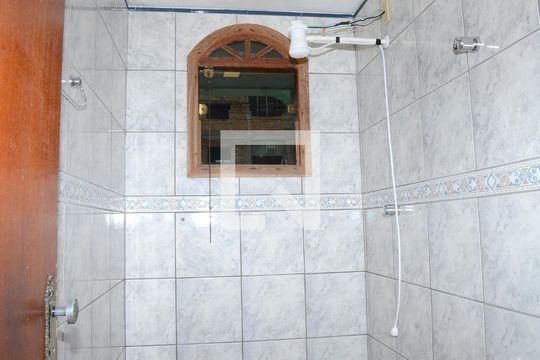 Banheiro Corredor de casa à venda com 3 quartos, 302m² em Vitoria, Belo Horizonte