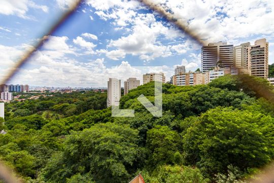 Apartamento à venda com 4 quartos, 149m² em Vila Suzana, São Paulo