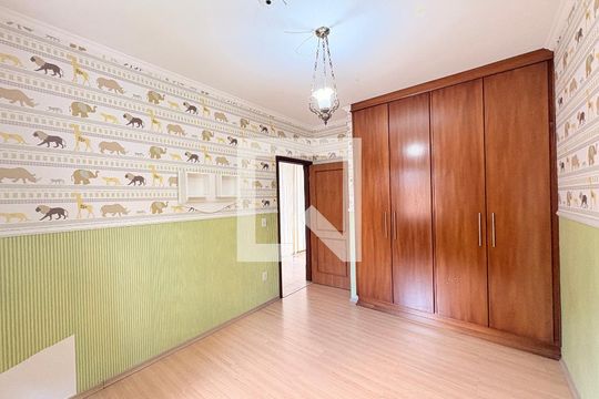 Quarto 1 de casa de condomínio à venda com 4 quartos, 300m² em Jardim Caxambu, Jundiaí