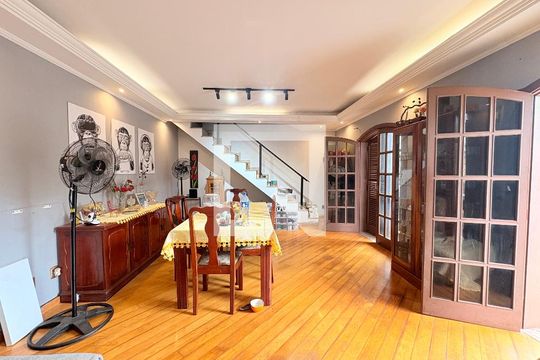 Sala de casa à venda com 3 quartos, 638m² em Parque Centenário, Jundiaí