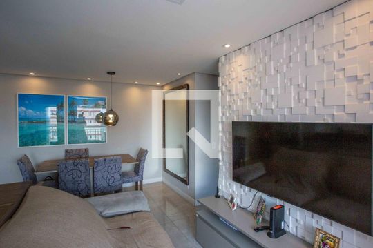 Sala de apartamento à venda com 2 quartos, 56m² em Centro, Diadema