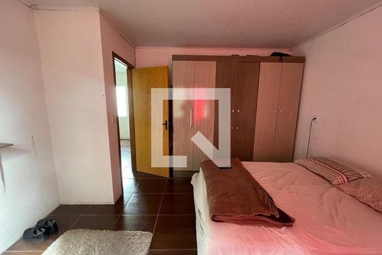 Casa à venda com 6 quartos, 180m² em Vicentina, São Leopoldo