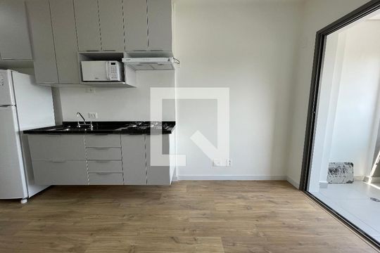 Studio Quarto/Cozinha de kitnet/studio para alugar com 1 quarto, 29m² em Butantã, São Paulo