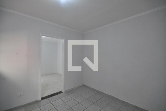 Sala de casa para alugar com 1 quarto, 50m² em Vila Nova Carolina, São Paulo