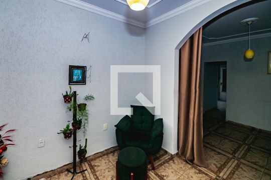Casa à venda com 3 quartos, 446m² em São Salvador, Belo Horizonte