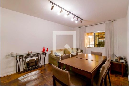 Sala de casa à venda com 3 quartos, 185m² em Jardim Santa Emilia, São Paulo