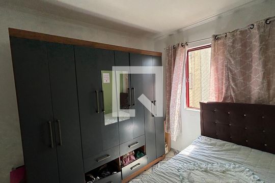 Apartamento à venda com 2 quartos, 53m² em Jardim Santo André Cdhu, Santo André