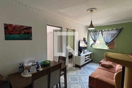 Apartamento à venda com 2 quartos, 53m² em Jardim Santo André Cdhu, Santo André